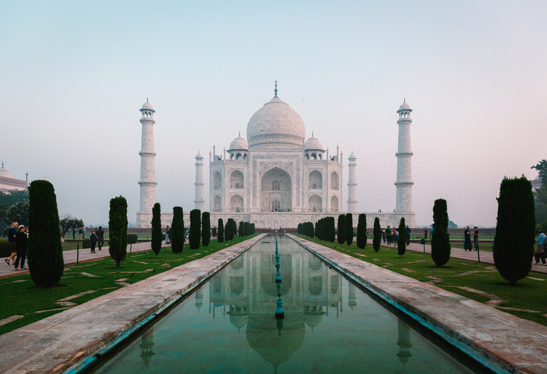 Famous Taj Mahal Tour in India